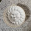 Molde cerámica esmaltada blanca cin forma de sol